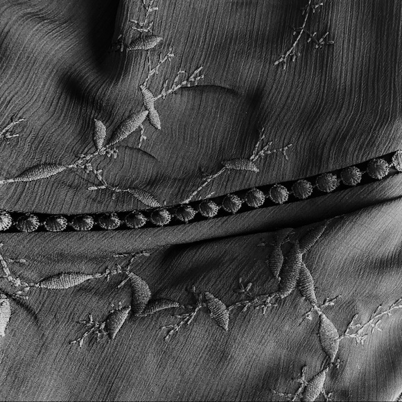 NWT $179~MARE MARE ANTHROPOLOGIE~Black Embroidered “ANYA” V-Neck Ruffle Dress~S - Picture 13 of 16